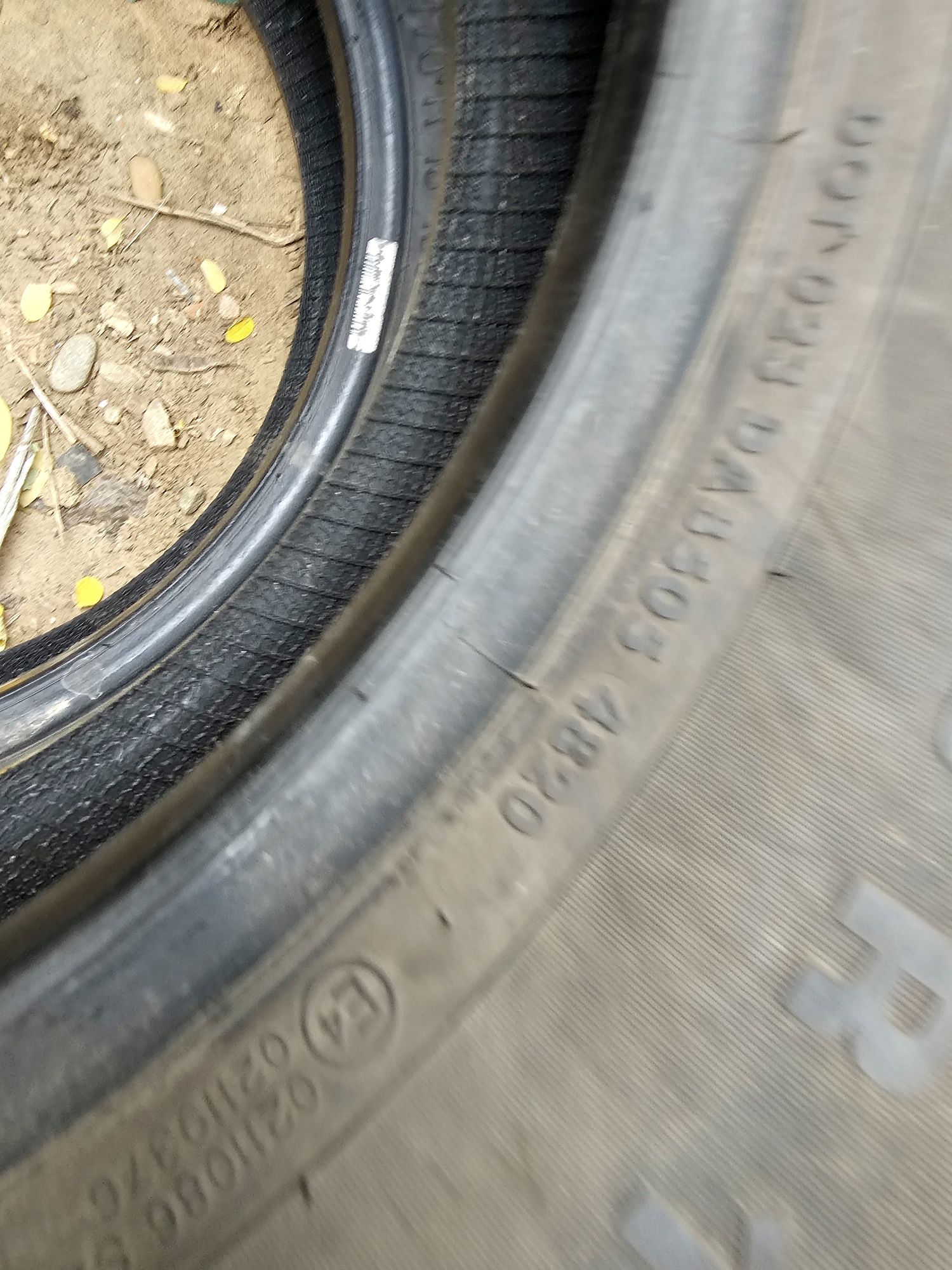 4 anvelope 215/70R16  iarna (2 ca si noi)