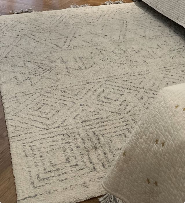 Продам ковер 160*230