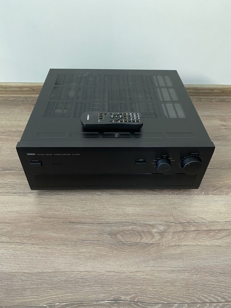 YAMAHA AX-1070 - ВИСОК КЛАС - Качествен и мощен домашен усилвател