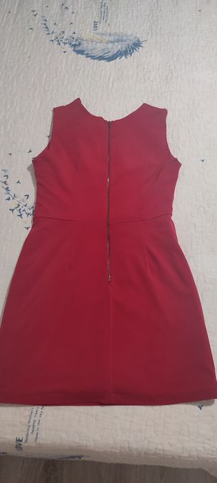Rochie roșie pentru Revelion, mărimea S