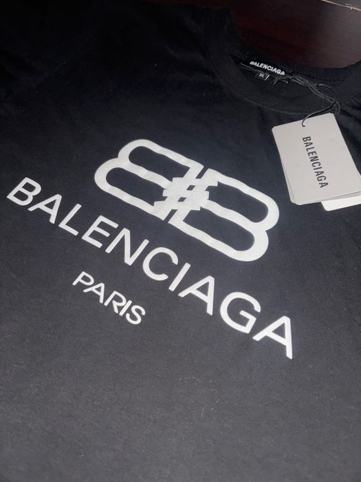 Tricou balenciaga