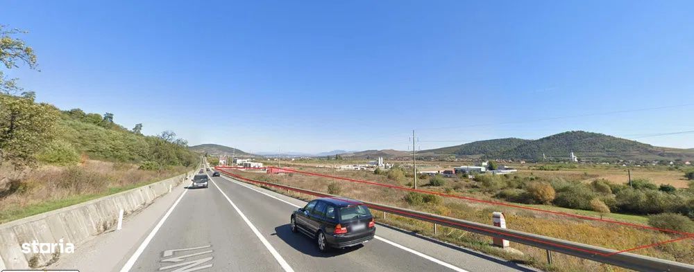 Teren extravilan la DN 17  pe groapa Saratii 9700 mp inersectia CML