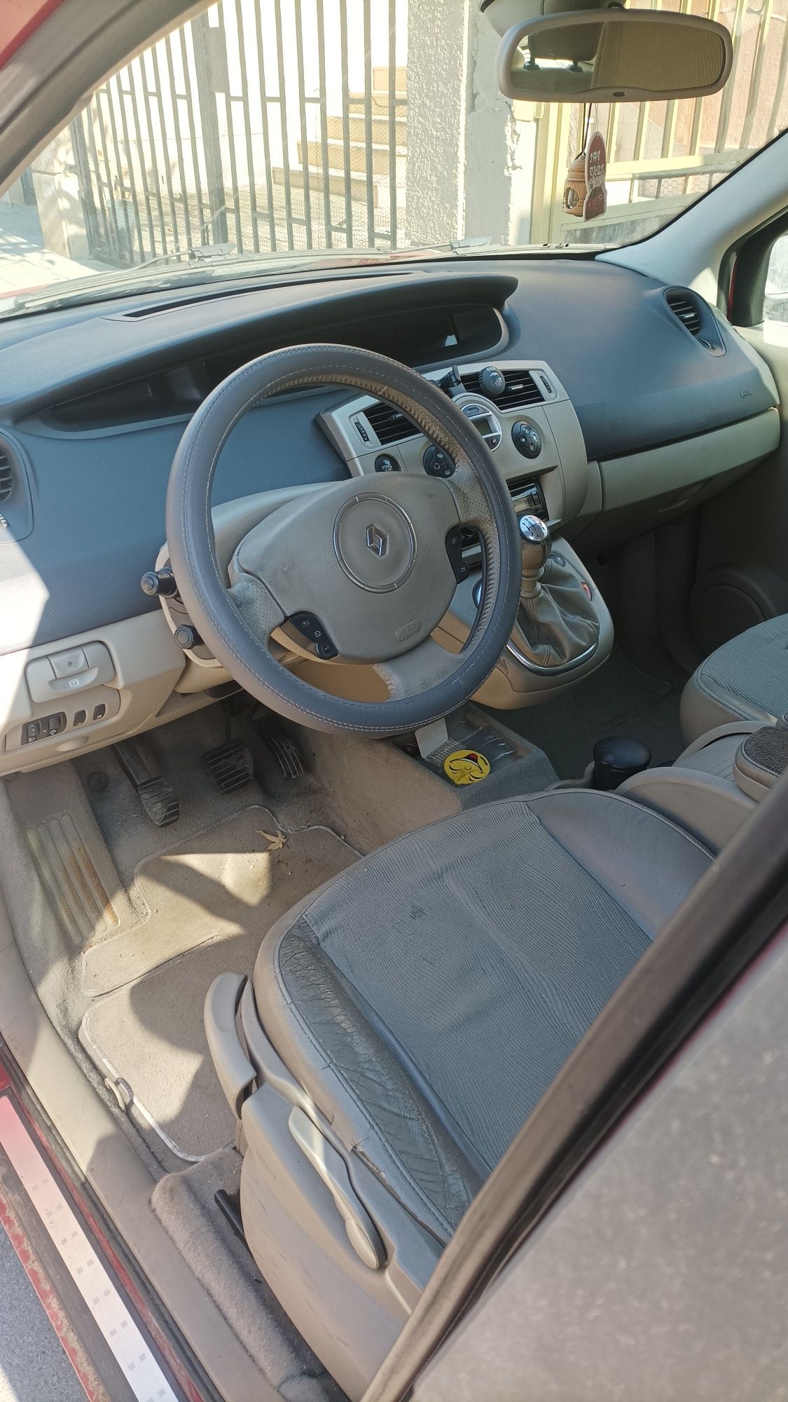 Renault Scenic II, phase II.  1.9 dci
