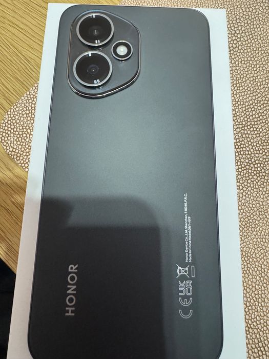 Телефон Honor 400 -512GB