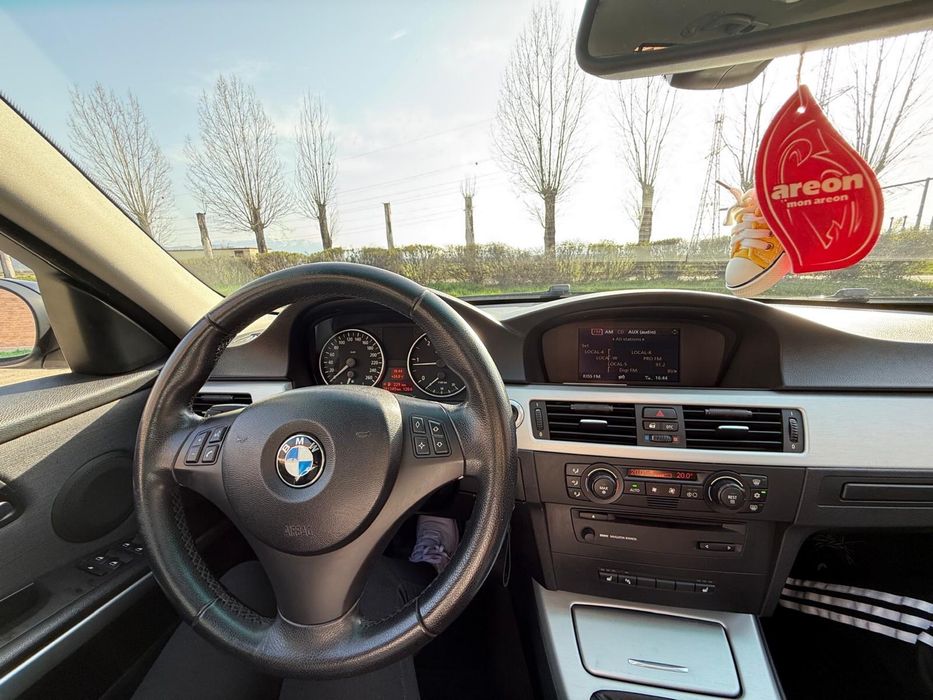 BMW 320d e91 panoramic.