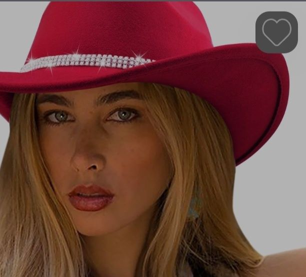 Palarie rosie cu strasuri