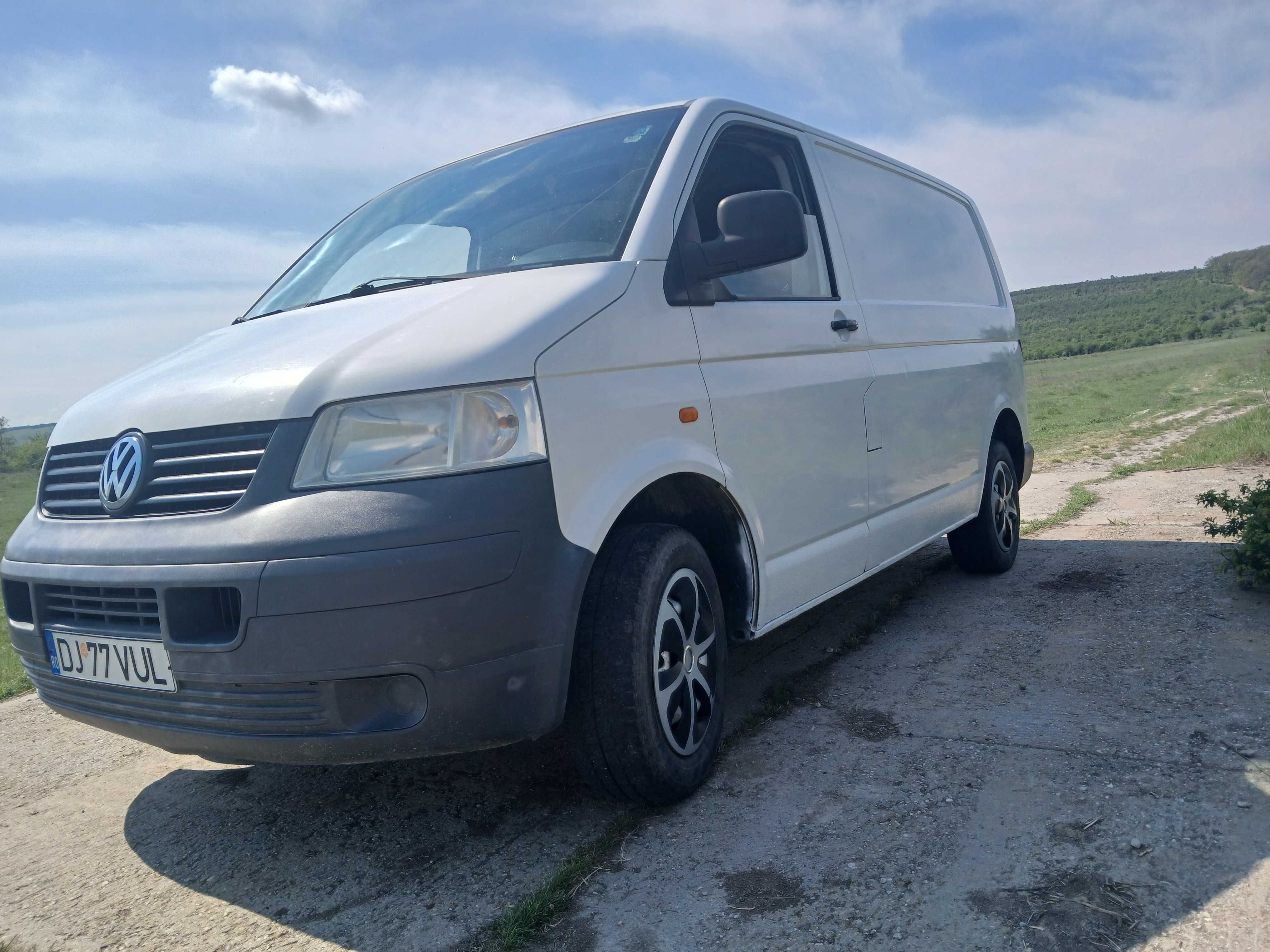 Vand transporter t5 1.9 impecabil negociabil