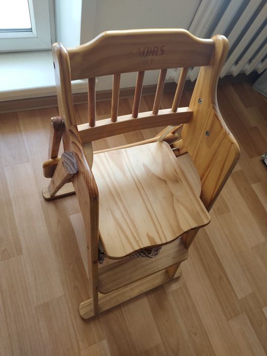 Детский стул для кормления