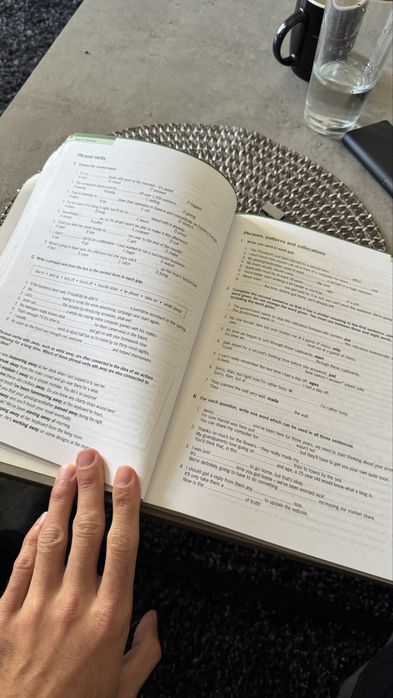 Destination C1/C2 Grammar and Vocabulary