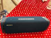 Vând Boxa Sony portabila