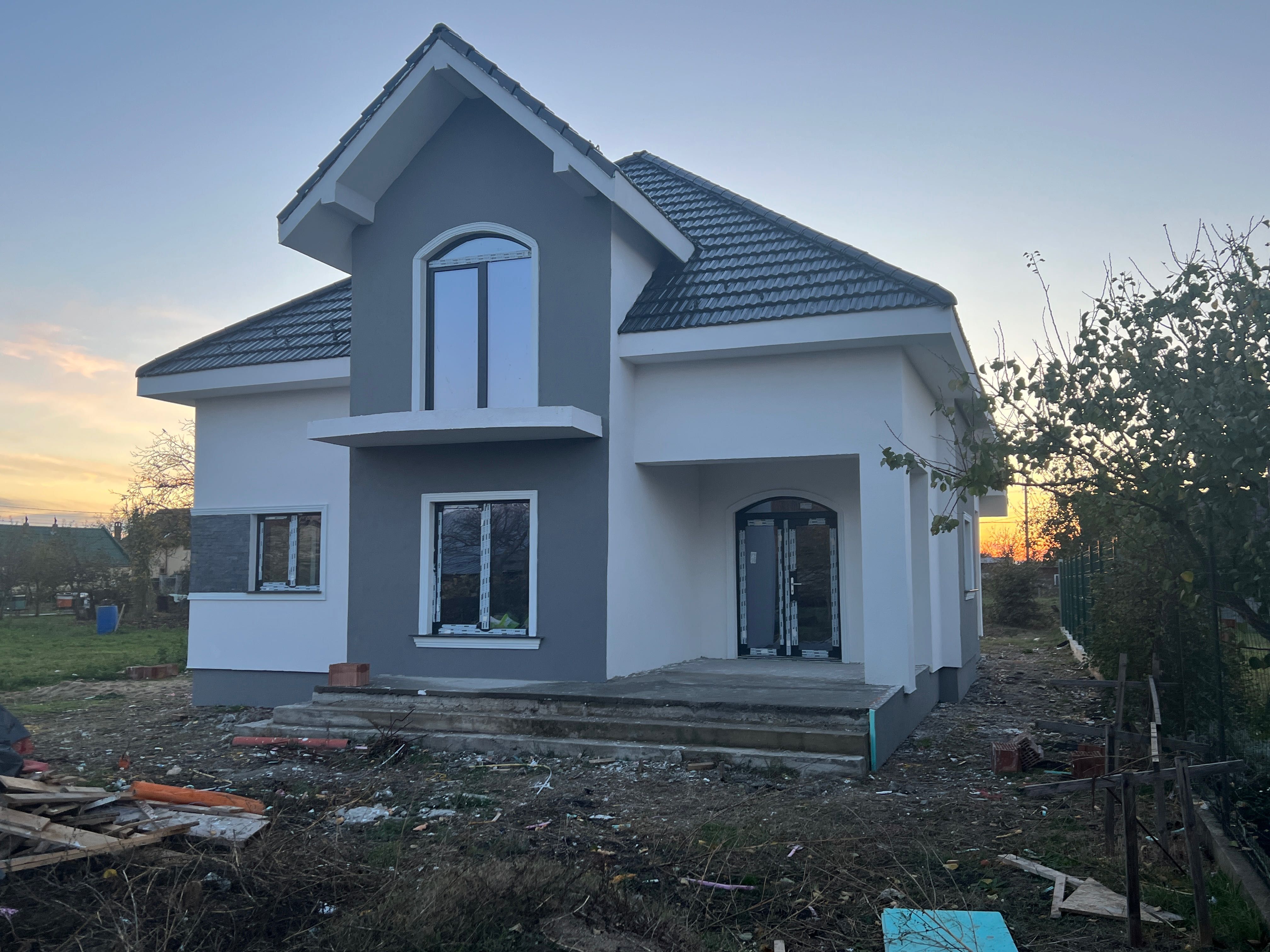 Casa individuală de vanzare