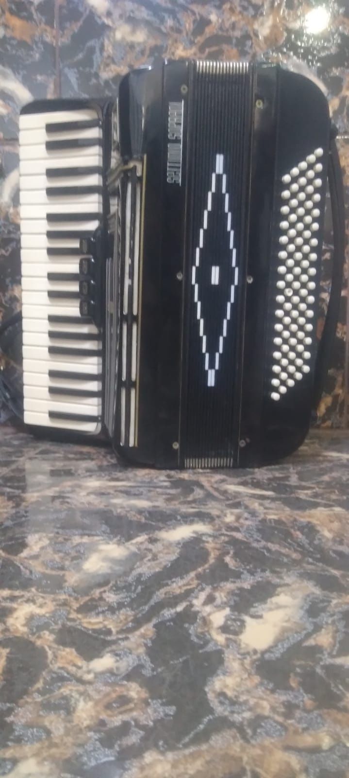 Vând acordeon Settimio Soprani