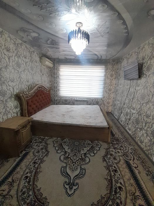 Шахарни марказида, Микраройонда 2 хонали квартира ижарага берилади.