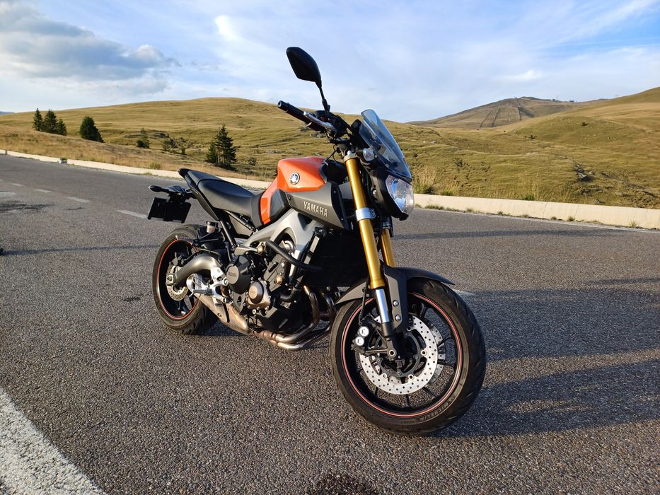 YAMAHA MT 09 2015