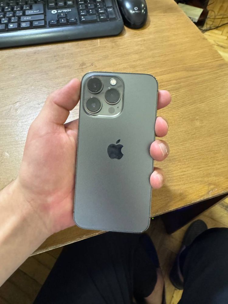 Iphone13 pro qora