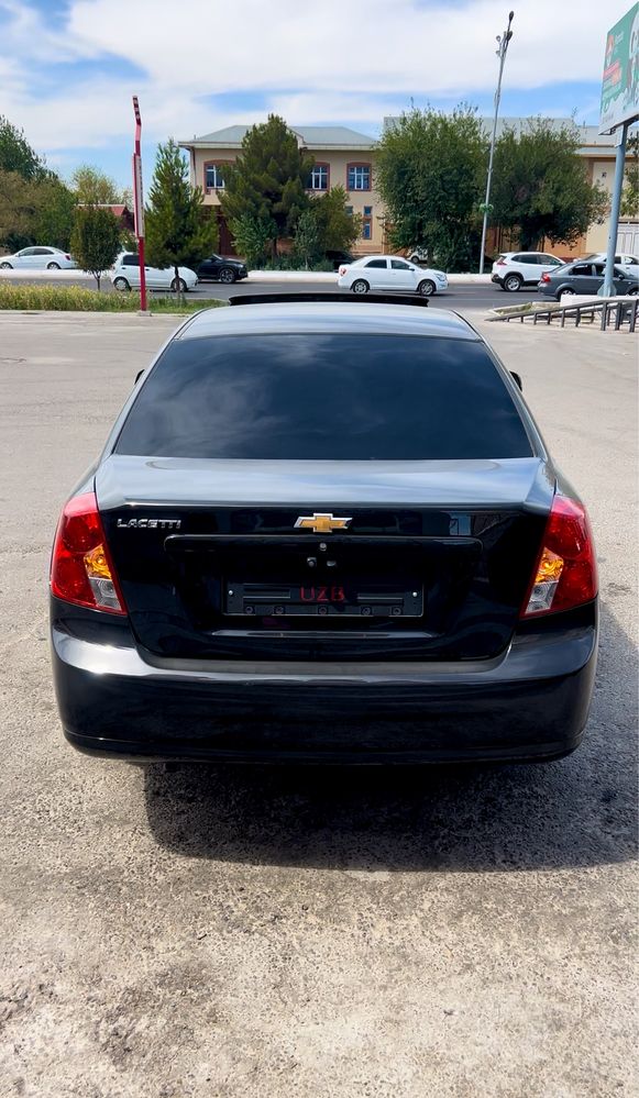 Chevrolet Jentra