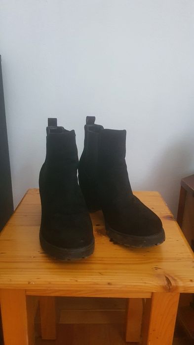 Ghete botine negre Kayla, mărimea 39, toc scurt