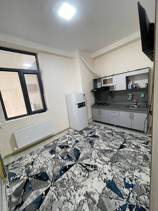 7-мкр.да жойлашган 2 хонали квартира ижарага берилади