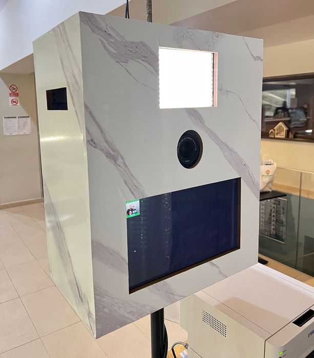 DE VANZARE-Cabina Foto Pregatita De Evenimente! 2200€ Negociabil