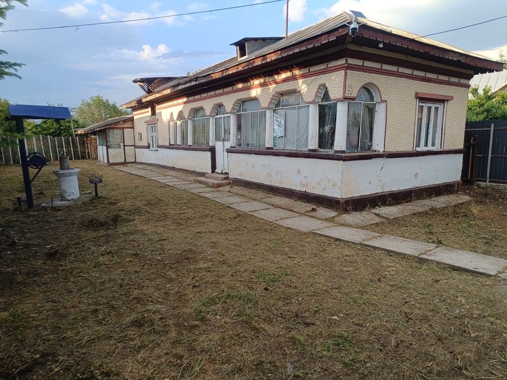 Proprietar Vând Casa cu 1000 mp teren - la 39 km de București