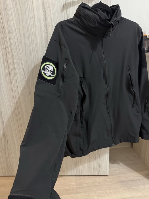 Мъжко черно яке - S размер