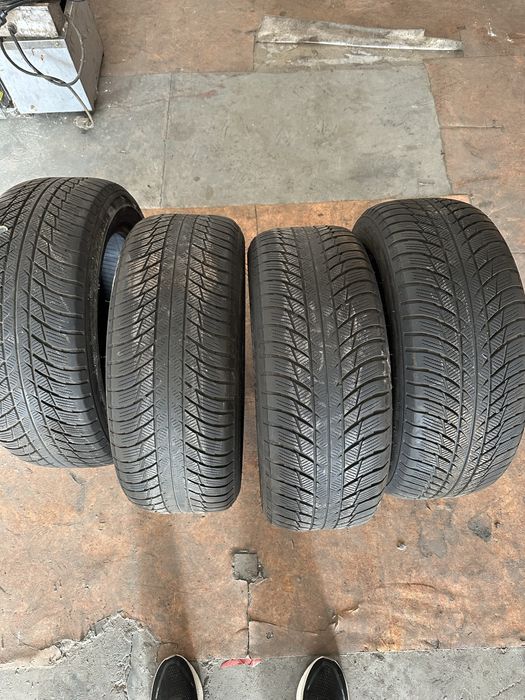 Зимни гуми Bridgestone run flat 225/55/17