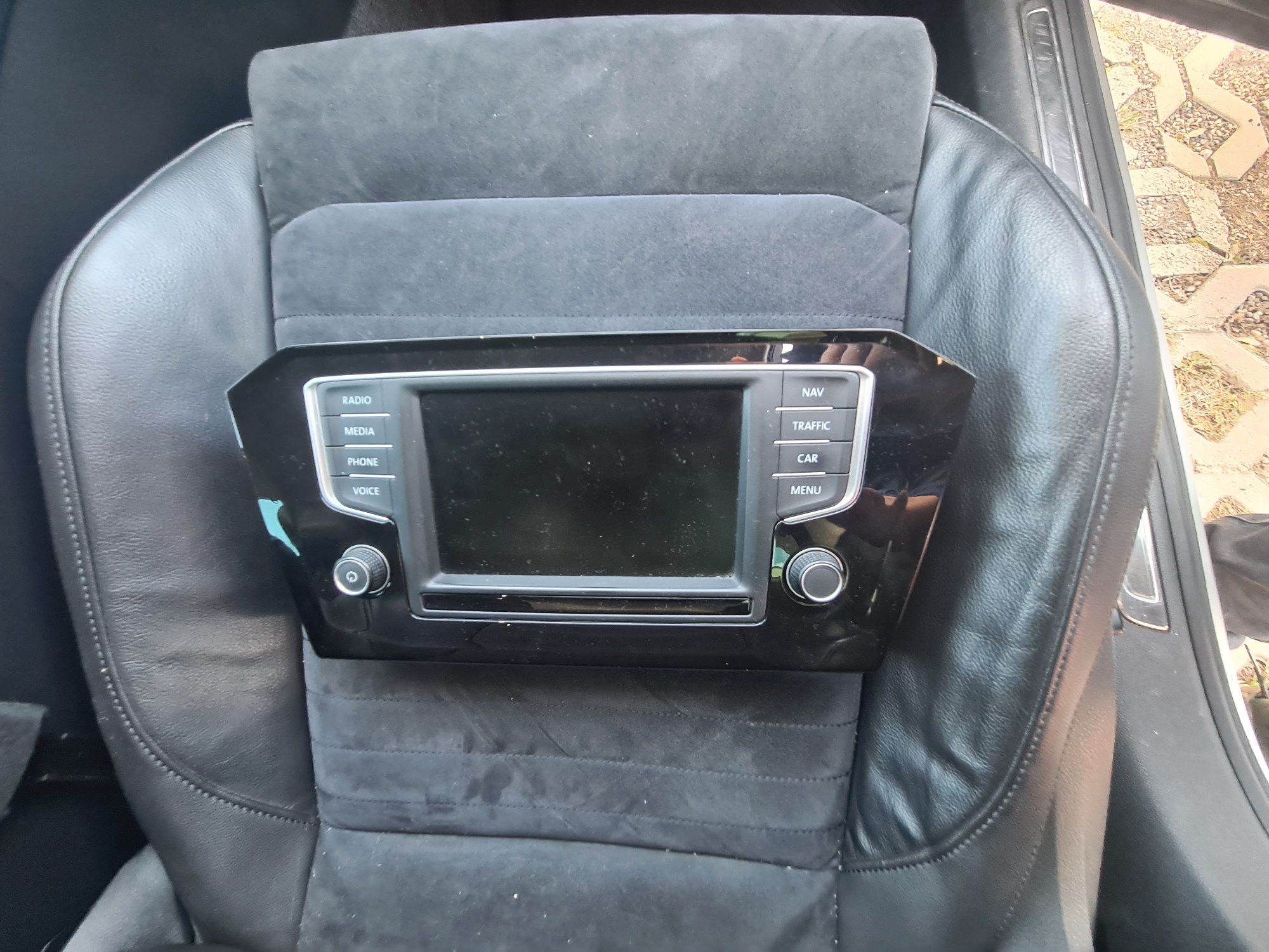 Display vw passat b8 2015-2019