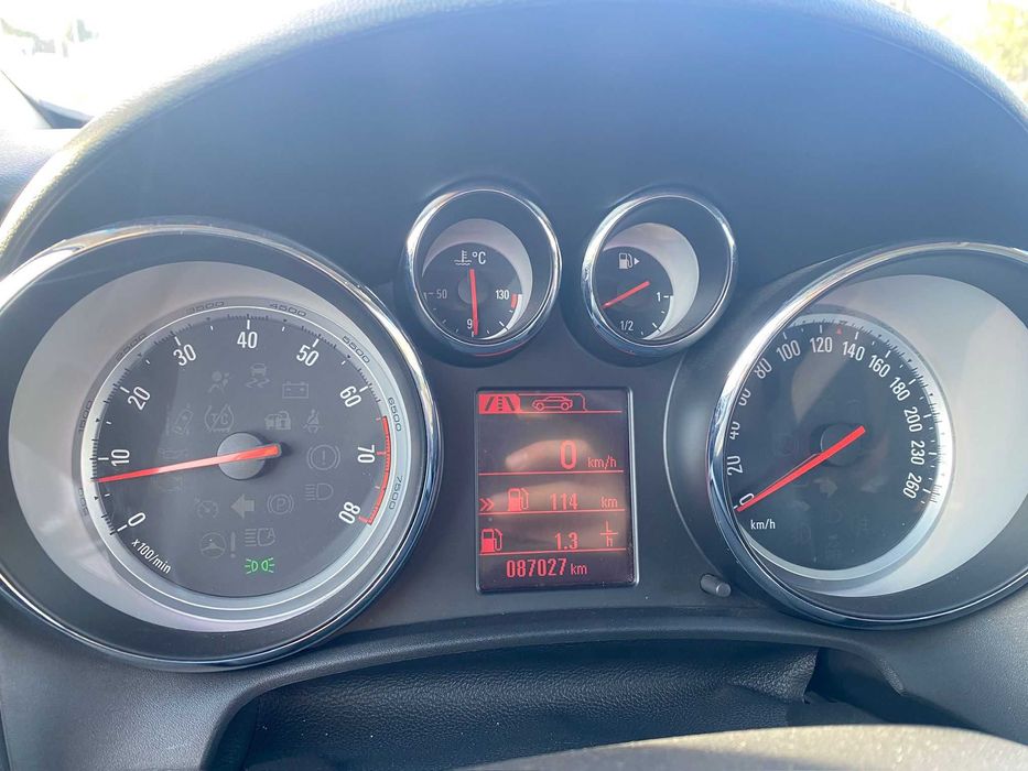 Vand Opel Astra J 2019
