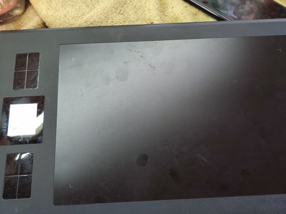 Huion DWH69 Wireless Graphics Tablet