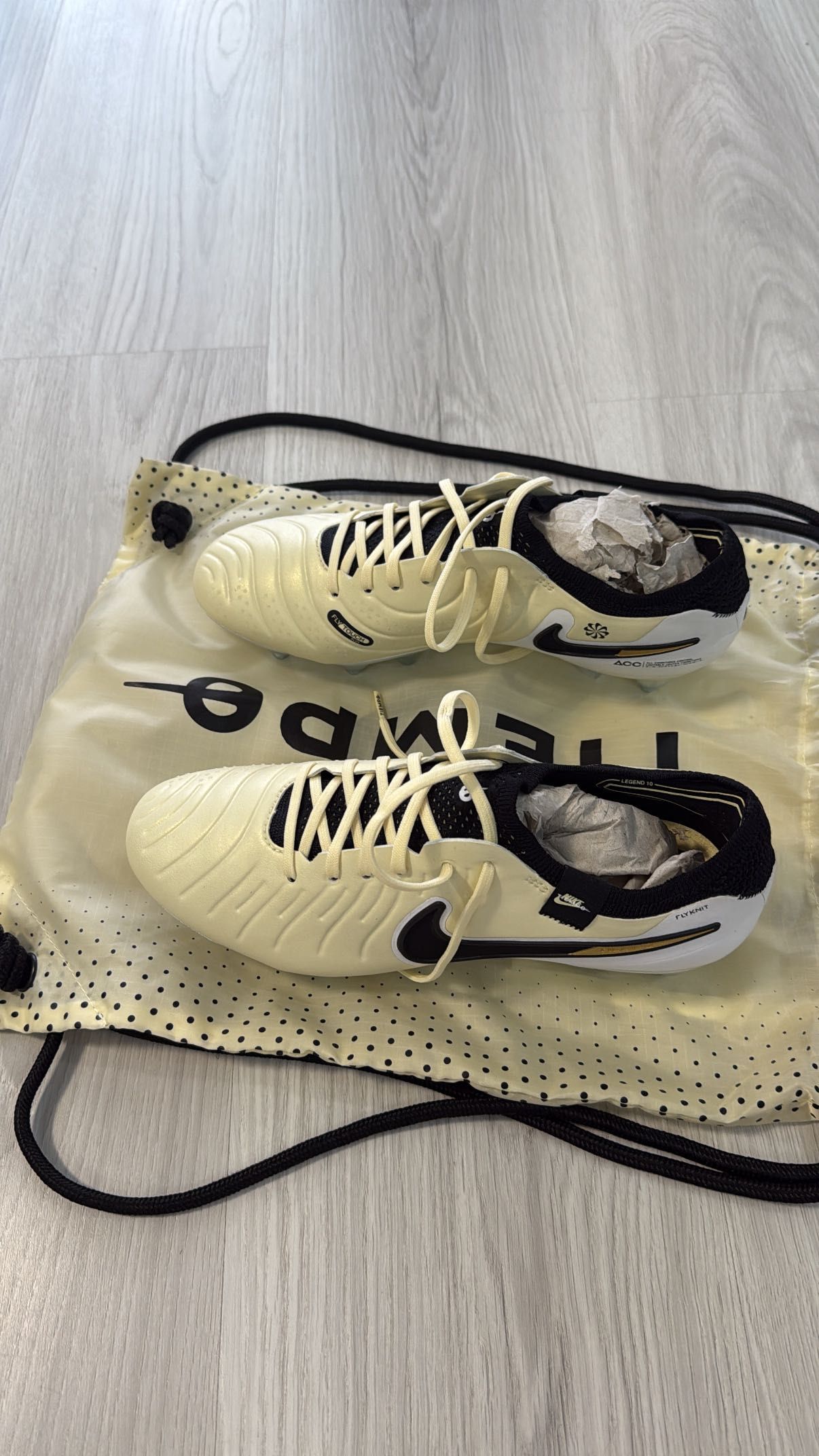 Професионални Бутонки Nike Tiempo