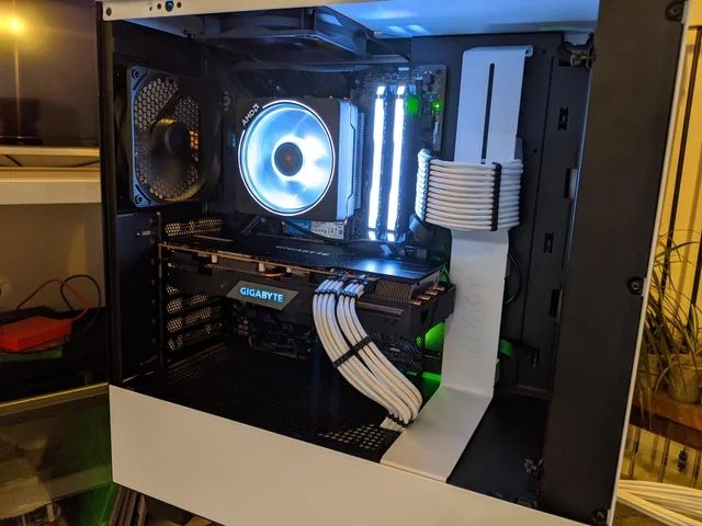 AMD Radeon Gigabyte RX 5700 XT 8GB