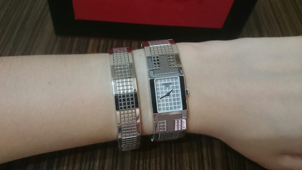 Ceas dama Tissot T Minisquare + brățară