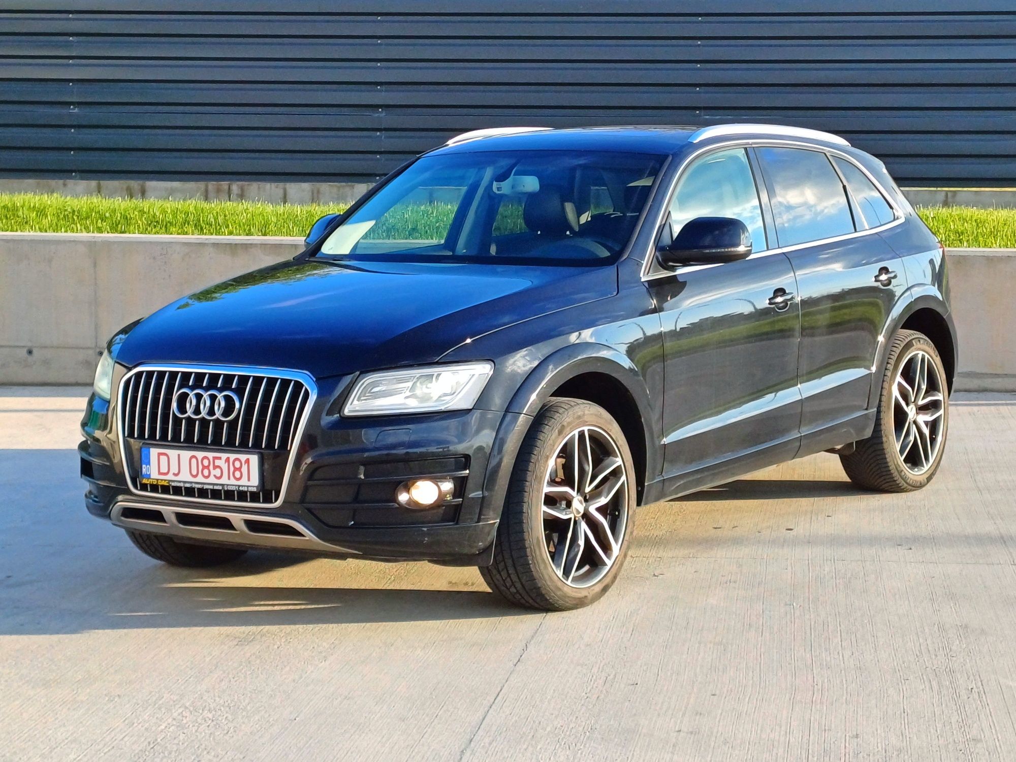 Audi Q5, 2.0 Diesel, Automat, Recent adusa