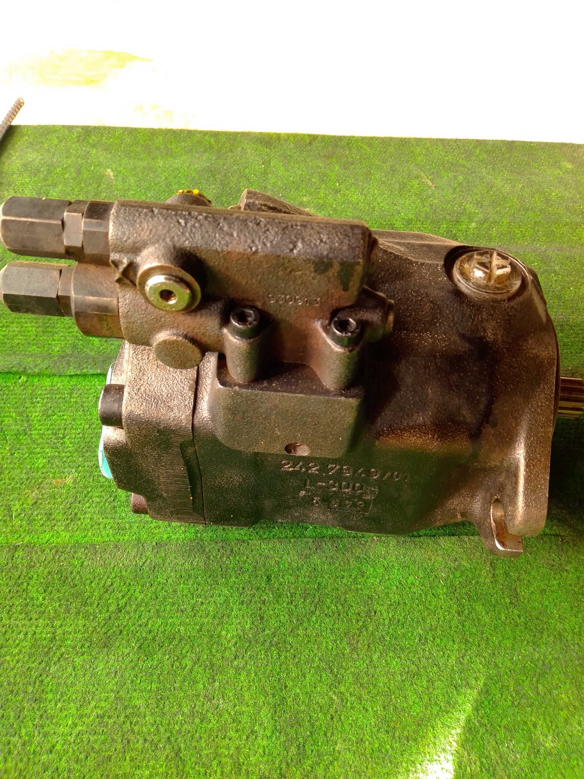 Хидравлична помпа_Hydraulic pump