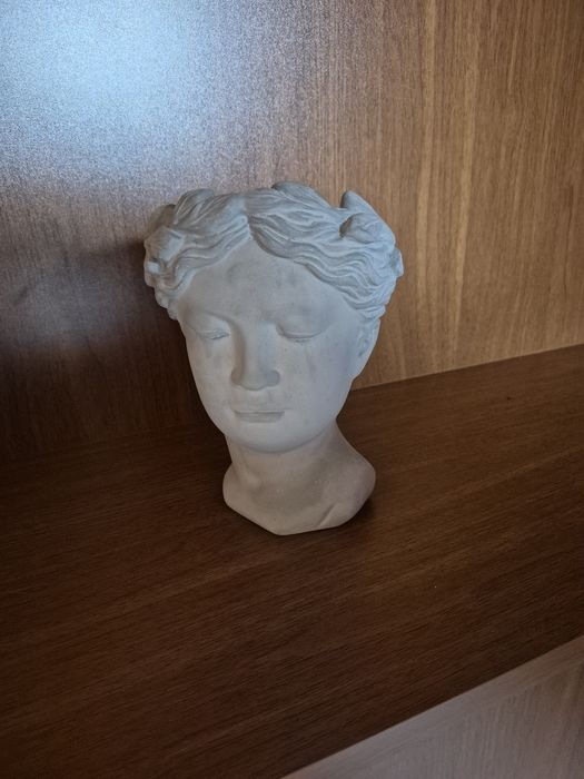 Ваза и Кашпа декорация