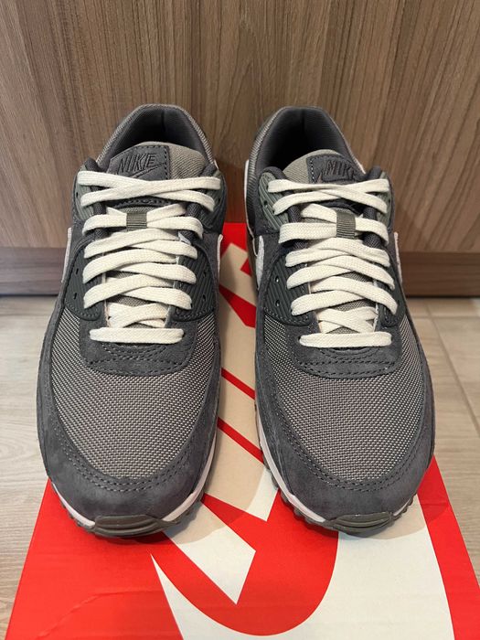 nike AIR MAX 90 PREMIUM мъжки маратонки номер 40,5