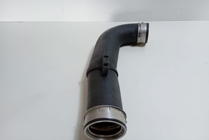 Furtun Intercooler 1k0145838n Skoda Octavia a 2-a generatie seria