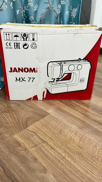 Продаю Швейную машинку