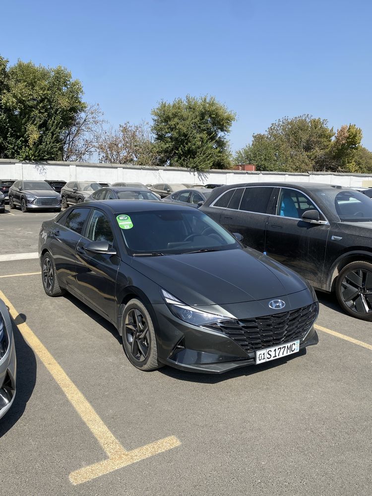 Hyundai elantra 2l gazli