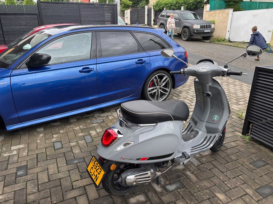 De vanzare Vespa Sprint, 50cm3, stare foarte buna de functionare