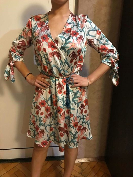 Нови рокли всички номера