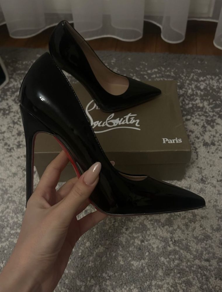 Pantofi Christian Louboutin piele naturala pe comanda