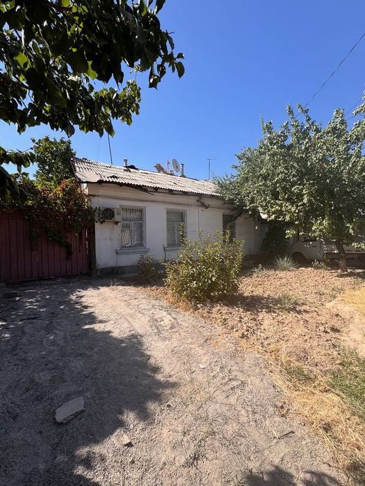 Dombirabod 4.3 sotix yer narxida