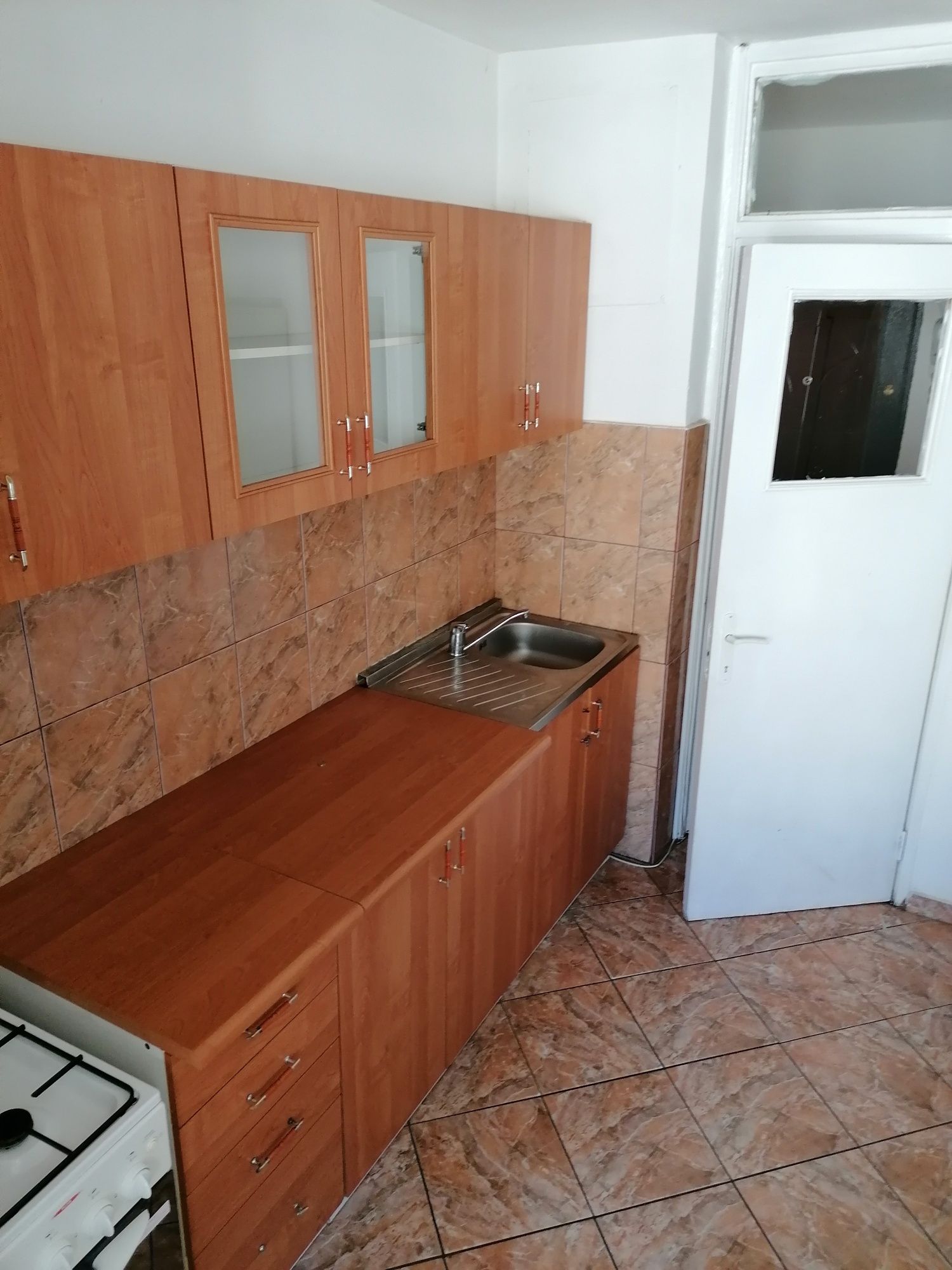 Vand apartament 2 camere Ghencea