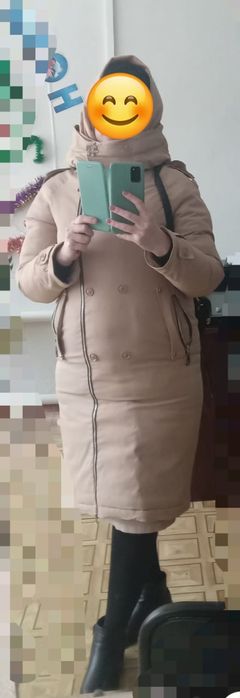 Продам зимний женский стильный пуховик(пальто)  плащ