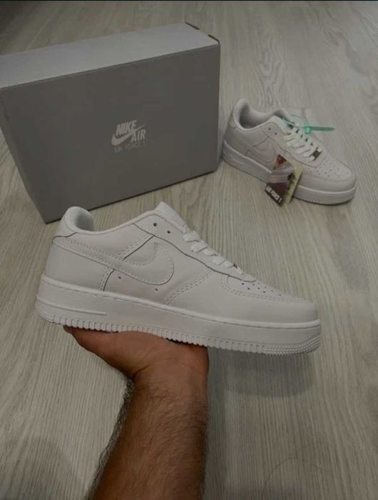 Nou! Nike Air Force 1 Low '07 "White on White"