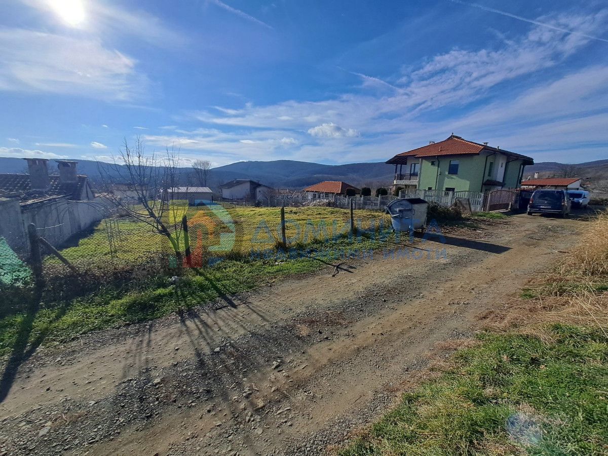 Продава се Парцел в с. Изгрев, Област Бургас - 758 кв.м за 73 €/кв.м - Снимка #3