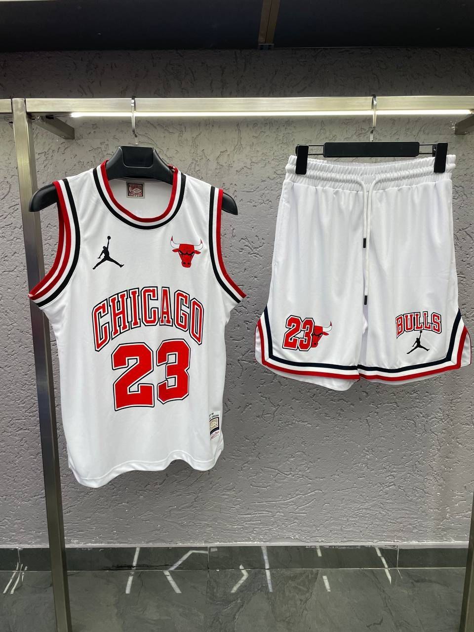 Compleu Jordan alb