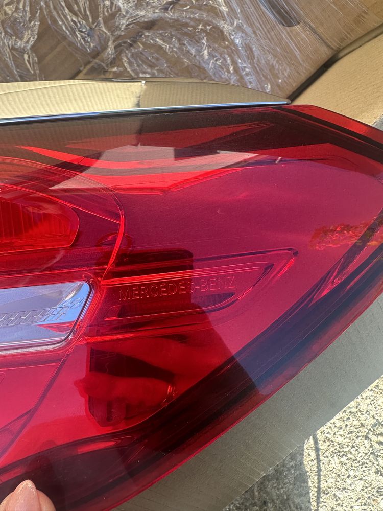 Продавам стоп за мерцедес GLE coupe