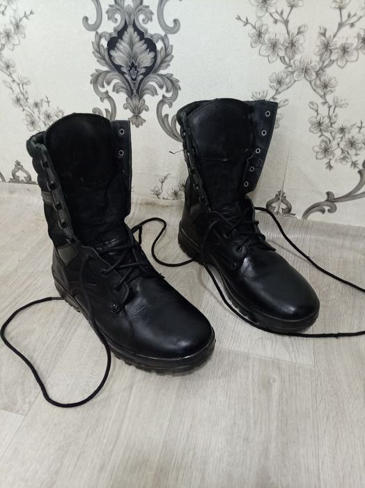 берцы почти новые